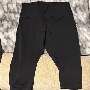 Black Wunder Under cropped leggings